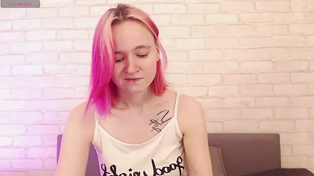 Ericha Stone online show from October 19, 3:41 am