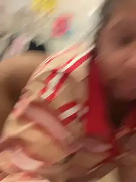 StylishEchium online show from March 9, 5:49 pm