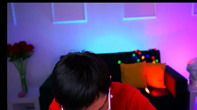 LauraDavidsons online show from February 21, 5:13 pm