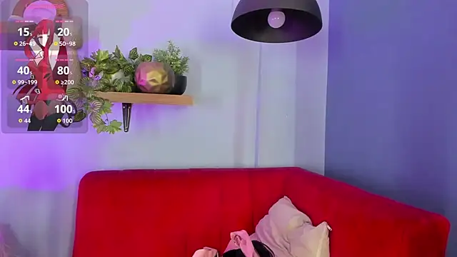 Cristalfoxy  online show from April 12, 8:22 pm