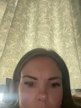 SexyLoLoUK online show from September 19, 7:07 am