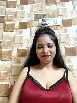 QUEEN-ADITI online show from November 9, 1:11 am