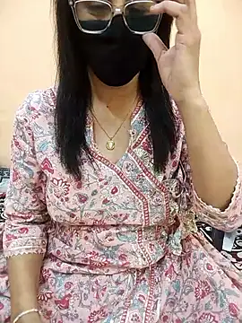 meenu bhabhi547 online show from April 8, 5:20 am