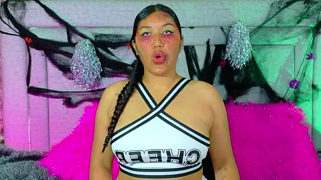 SharaRous online show from October 31, 1:15 pm