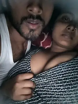 maskedlover321 online show from December 2, 5:15 pm