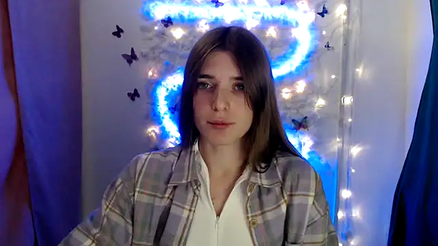 JuiceLips   online show from September 16, 4:37 pm