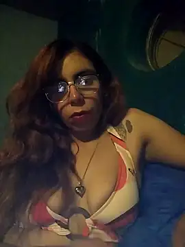 Apineapple07 online show from April 25, 4:59 am