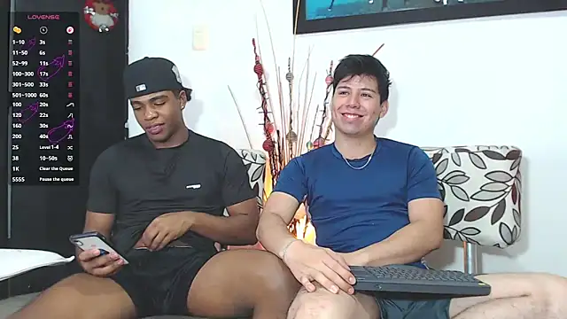 DEMOND 333 online show from December 18, 3:55 am