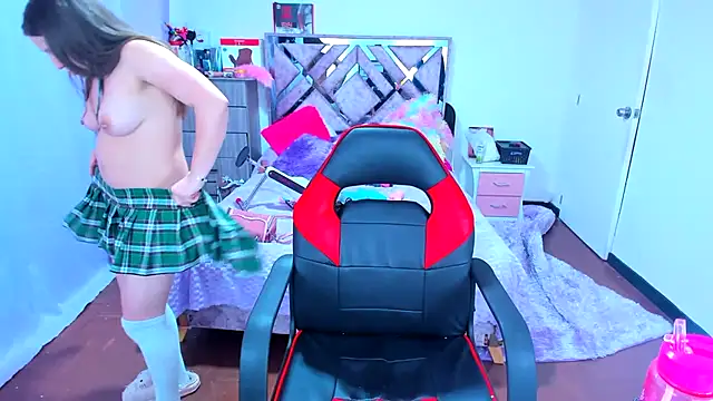 Luna Analya online show from December 14, 8:47 pm