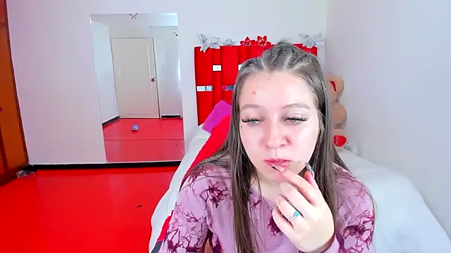 Luna Analya online show from July 11, 1:49 am