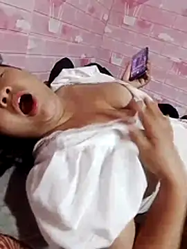 girl-babi online show from May 15, 11:29 pm