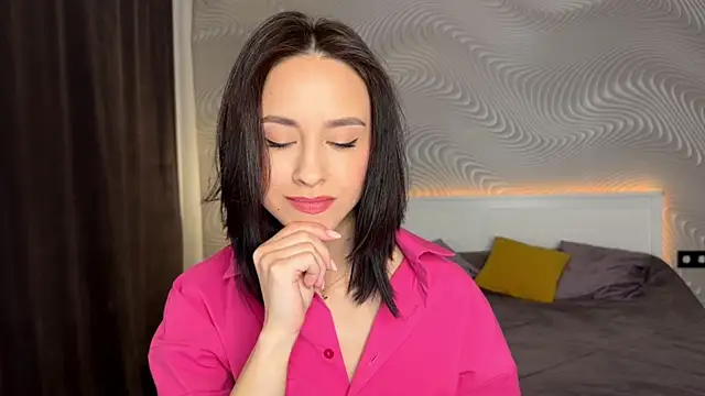 MiaSweetasHoney online show from May 15, 8:06 am