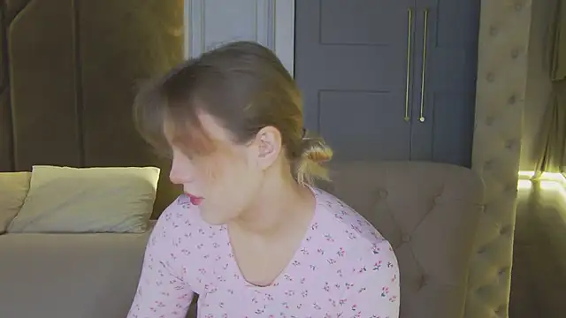 CaitlinSugar online show from May 16, 4:37 am