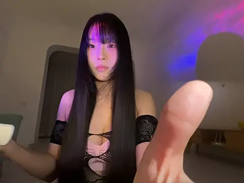 77momomo online show from October 13, 4:20 pm