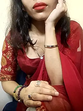 TheSassyGirl7 online show from December 20, 7:29 pm