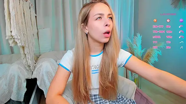 ShinyBarbie online show from September 23, 11:41 am