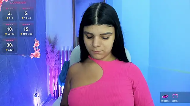 PauliinaBelle  online show from May 2, 1:25 pm
