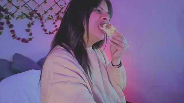 MiaCollinssx online show from November 14, 6:52 pm