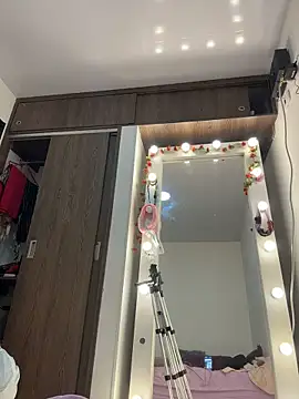 evelyn 1702 online show from March 13, 8:54 pm