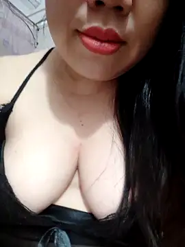 Julyy08 online show from November 5, 1:16 pm