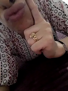 Ahalm online show from September 11, 7:25 pm