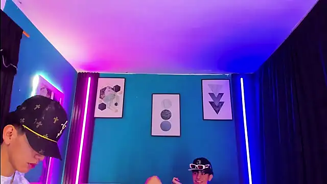 Marcus and Tony online show from April 12, 7:55 am