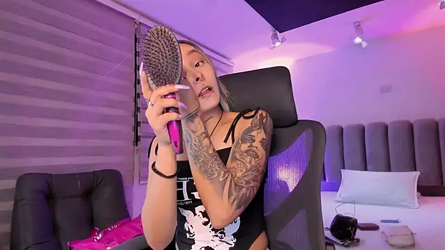 SkyThompson online show from November 29, 5:22 am