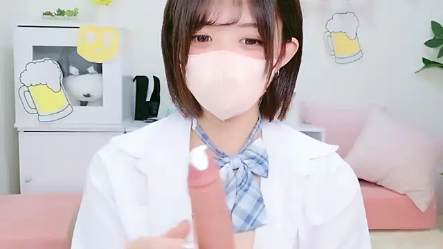 Hinata Sun online show from September 28, 11:04 am