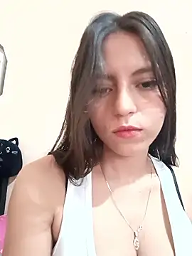 Lahila  online show from January 10, 9:30 pm