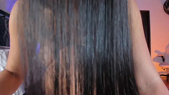 Sofi Moreno online show from November 18, 12:28 pm