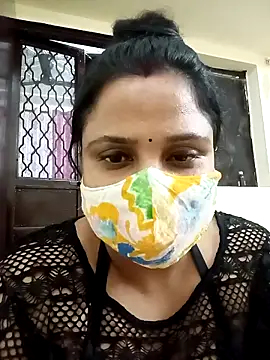 Shikha-mehra7 online show from October 7, 1:37 pm