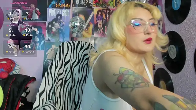 Avril Maria online show from September 14, 6:28 pm