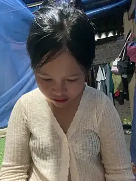 O o UwU o O online show from October 10, 9:14 am