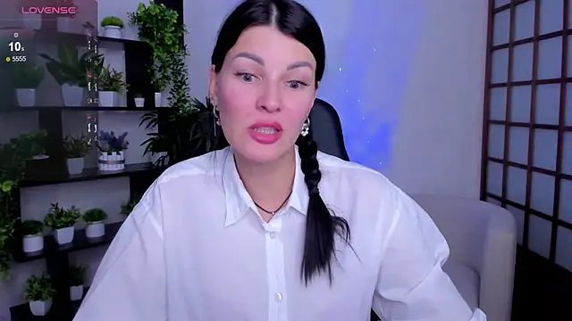 O1d Lady online show from October 2, 8:41 am