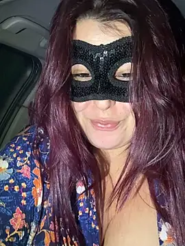 Saphyra Secret online show from September 9, 11:15 pm