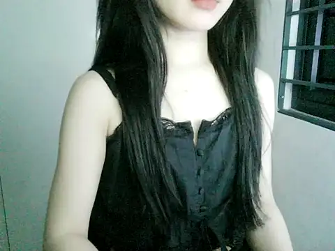 Annabelle-e online show from October 12, 8:33 pm