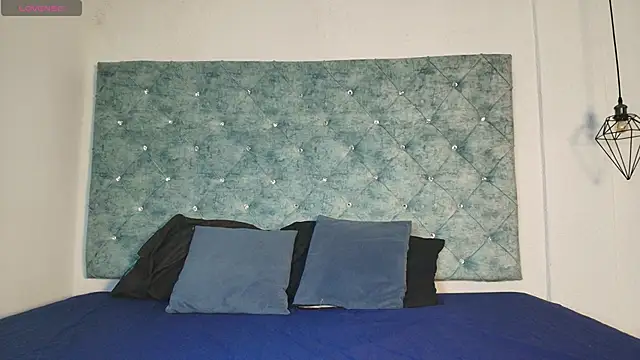 novaa snow online show from September 25, 7:34 pm