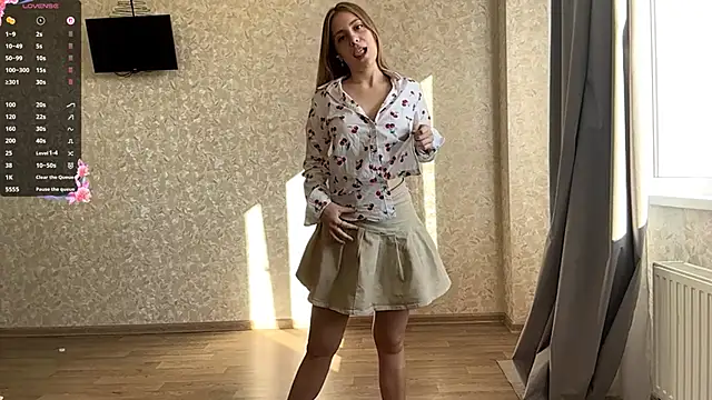 DreamyOlivia online show from October 26, 11:16 am