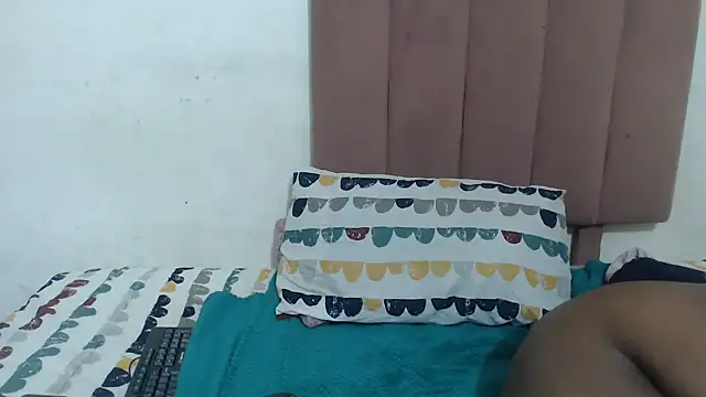 Chubby Queenx255 online show from November 1, 4:38 am