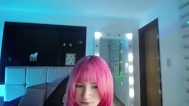  Charlotte Collins  online show from April 11, 2:21 pm