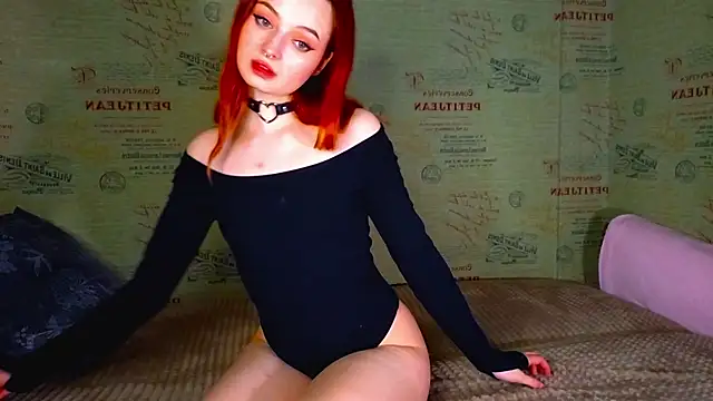 emi less online show from October 14, 4:09 pm