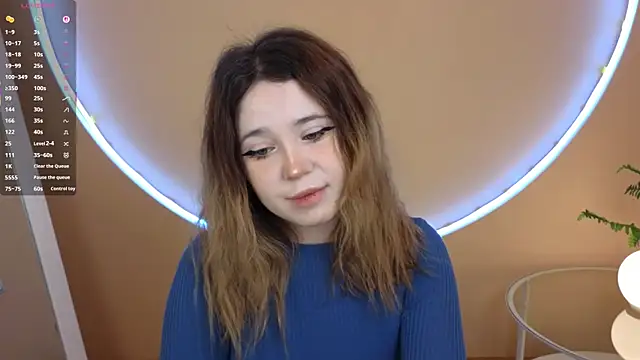 Lina Glow online show from November 13, 7:07 am