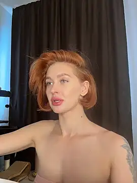 LittleFox    online show from May 27, 6:32 am