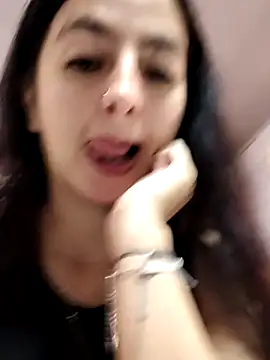 salo-rousee online show from October 6, 7:40 pm