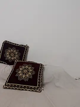 Miss Riya20 online show from October 17, 5:32 am