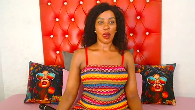 GaggingQueen32 online show from November 28, 1:41 am