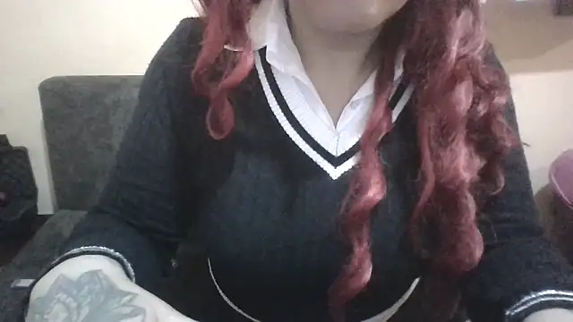 Isisflame online show from March 4, 2:07 am