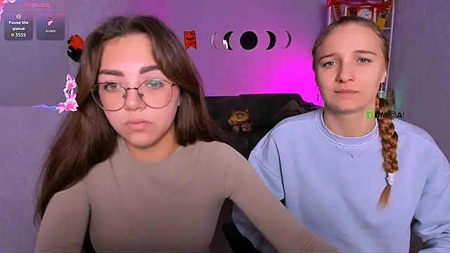 keylas moan online show from October 20, 12:30 pm