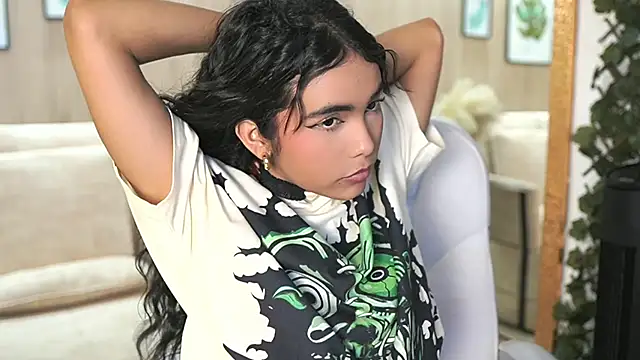 GiaNovak online show from October 29, 7:49 pm