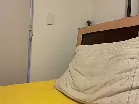 crossmichelle online show from October 22, 10:48 pm